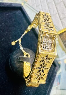 دستبند قفلی آوا لوکس