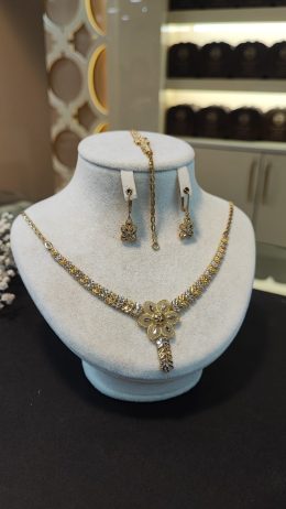 سرویس طلای کامل عروس